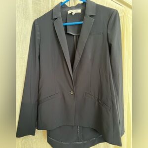 Navy Elizabeth And James crepe blazer. Size 4.